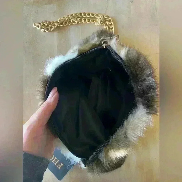 Cute small faux mink purse - Picture 4 of 4